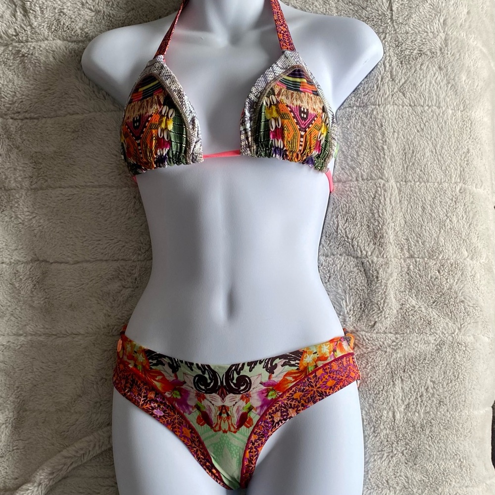 Bikini
